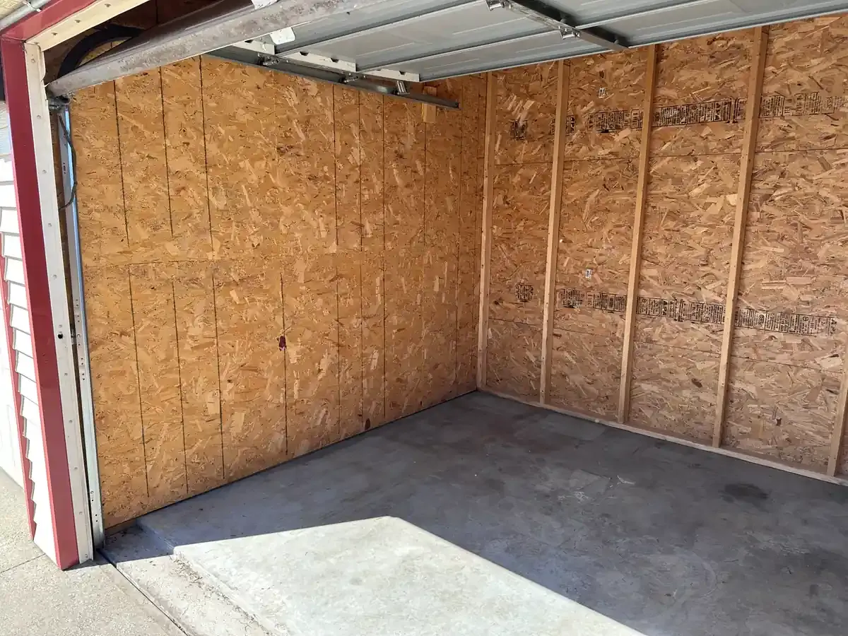 Storage units with roll up doors
